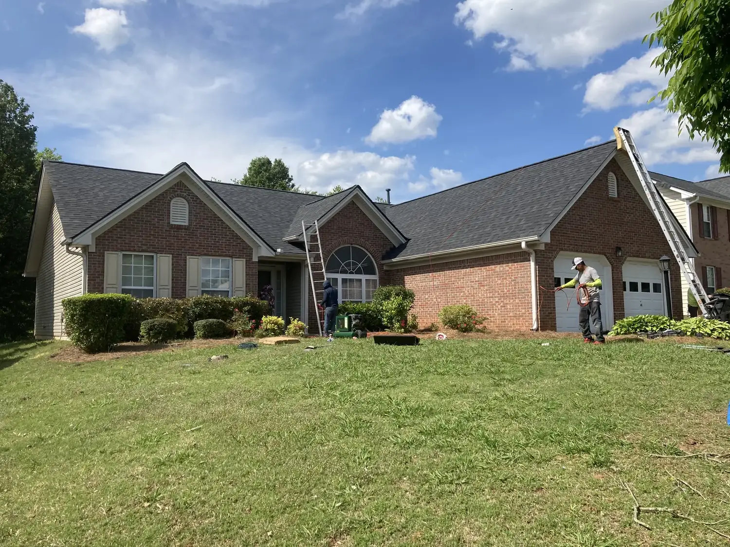 Completed shingle roof on a residential home